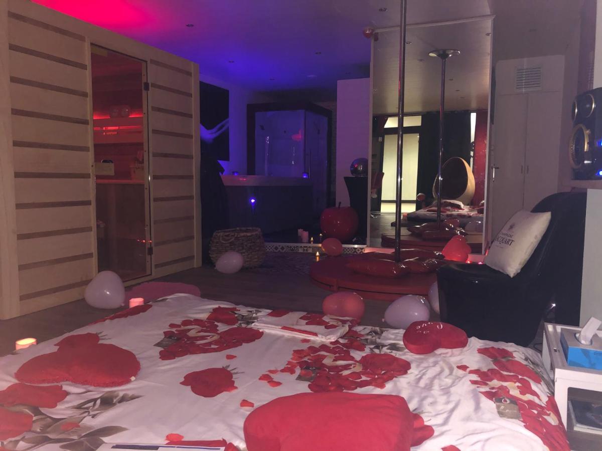 Spabyelleetlui Spa Rouge Ou Bleu Mouscron Dış mekan fotoğraf